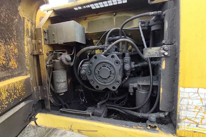 OmecoHub - Immagine NEW HOLLAND E245
